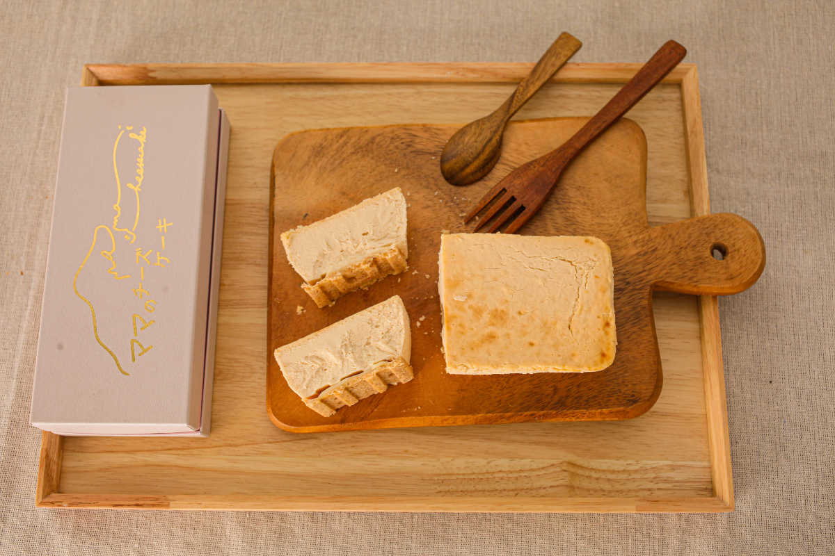 【濃厚だけど後味すっきり!とろける食感】ママのチーズケーキ