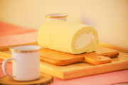 1 rice flour cheese roll cake (long approx. 15cm, 400g) | Gluten-free
