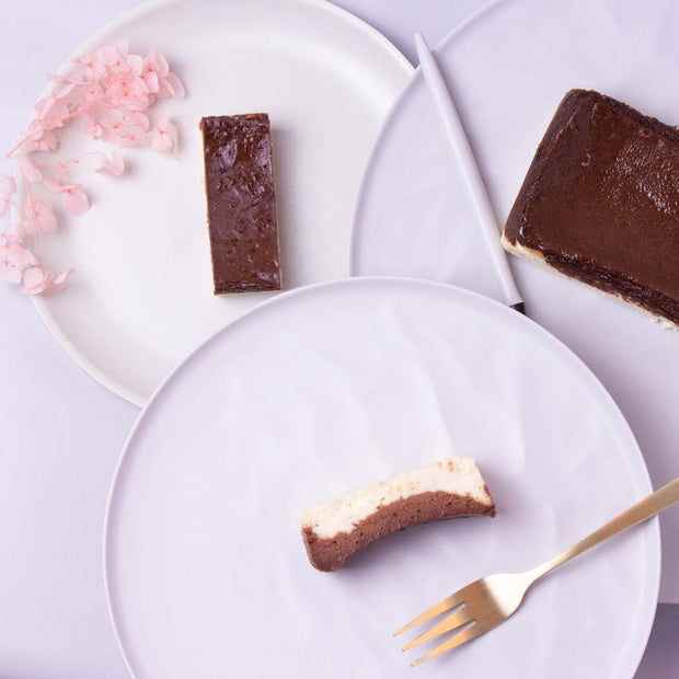 【カカオの深い味わい|MAAHAコラボ】チョコレートチーズケーキ|グルテンフリー